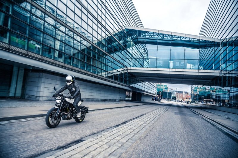 EICMA 2016:   Husqvarna Vitpilen 401 2017