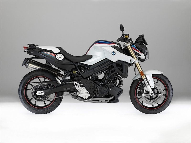 EICMA 2016:  BMW F800R 2017  BMW F800GT 2017