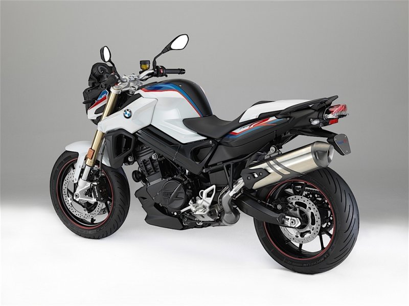 EICMA 2016:  BMW F800R 2017  BMW F800GT 2017